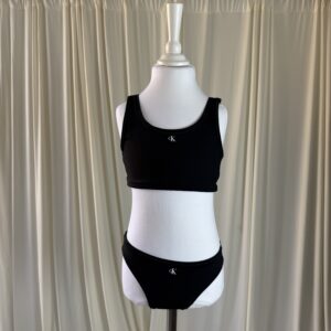 CALVIN KLEIN COSTUME