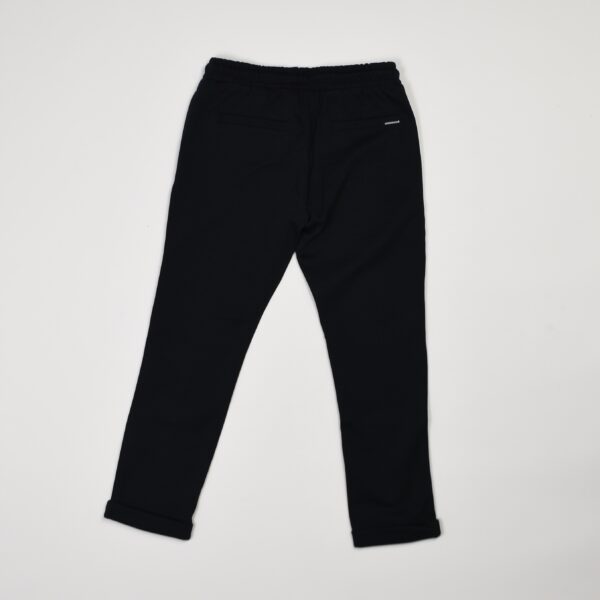 pantaloni morato